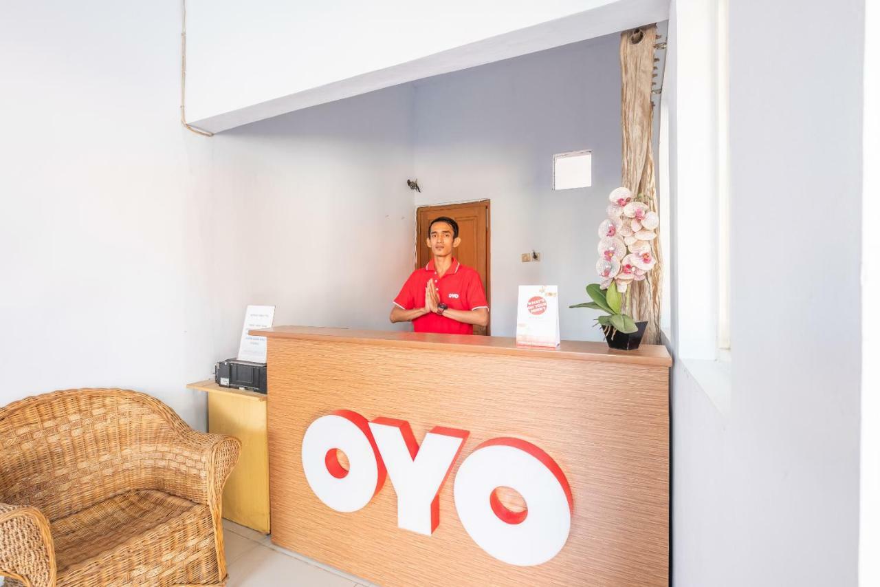 井里汶 Oyo863特纳西提伊斯兰旅馆酒店 外观 照片